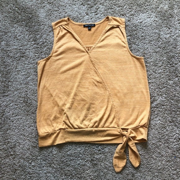 Cable & Gauge mustard yellow sleeveless wrap front shirt - Picture 1 of 7